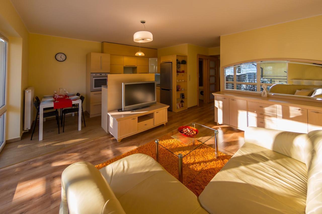 Komfortowy Apartament W Centrum Ustronia Ngoại thất bức ảnh
